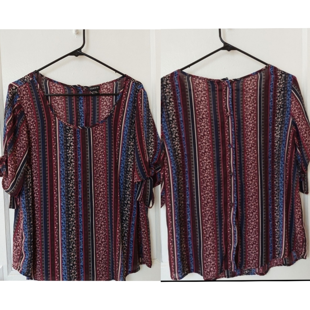 Torrid Striped Floral Print Boho Short Sleeve Top